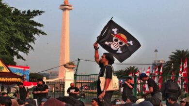 300 Corvette Bentangkan Bendera Raksasa di Belle Isle, Persembahan untuk Para Veteran