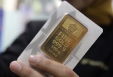 Emas Pegadaian Kompak Terkoreksi, UBS Paling Dalam Turun Rp49 Ribu per Gram