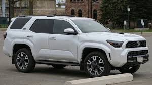 Land Cruiser dan 4Runner Kini Terpisah Rp Kian Jauh, Pilihan Jadi Tak Sesederhana Dulu