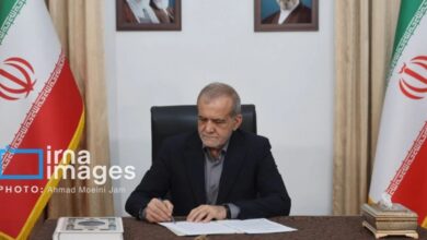 Pezeshkian Tanda Tangan Pakta Damai AS-Iran, Selat Hormuz Kembali Tenang
