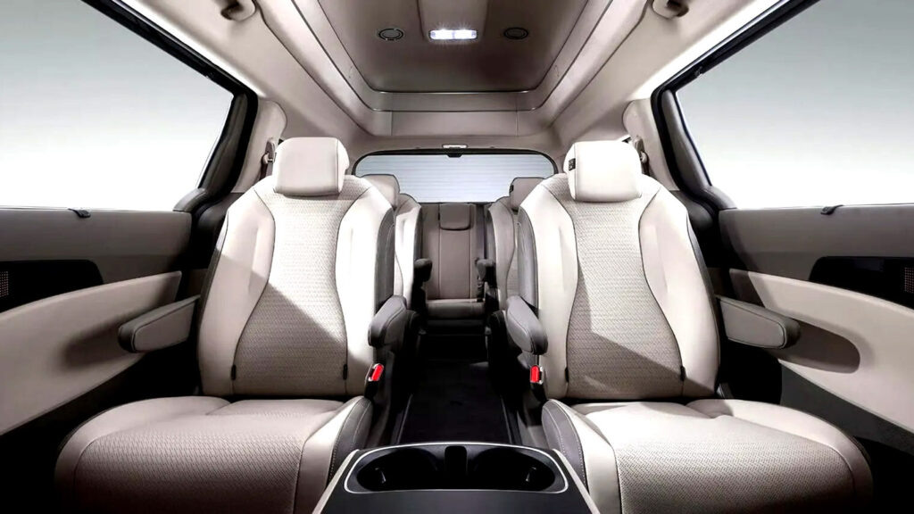 Kia Carnival High Roof Meluncur, Kabin Makin Lega Tapi Tak Semua Fitur Hi Limousine Dibawa
