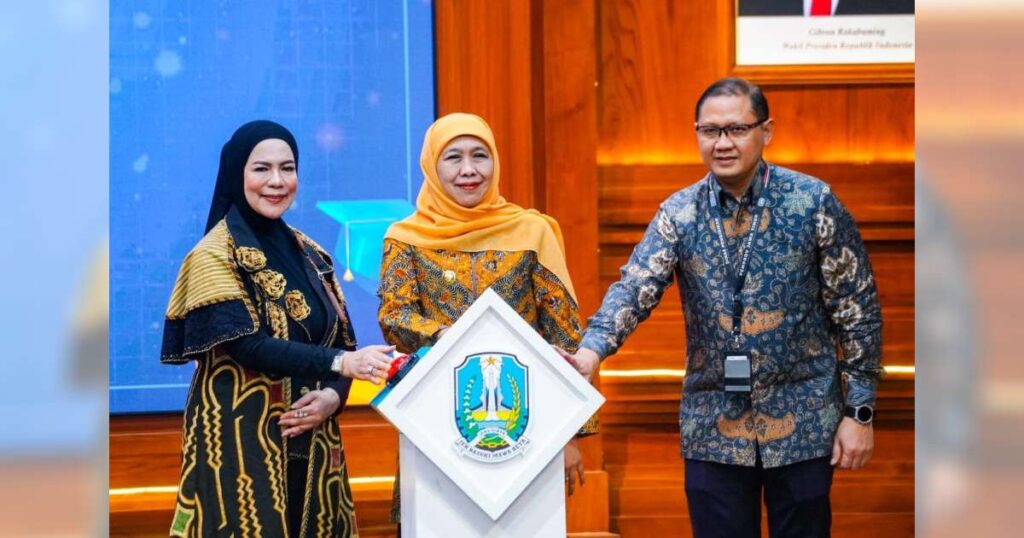 Khofifah Buka 143 Ribu Beasiswa Jatim, Jalan Baru bagi Siswa Swasta dan Mahasiswa