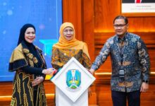 Khofifah Buka 143 Ribu Beasiswa Jatim, Jalan Baru bagi Siswa Swasta dan Mahasiswa