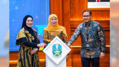 Khofifah Buka 143 Ribu Beasiswa Jatim, Jalan Baru bagi Siswa Swasta dan Mahasiswa