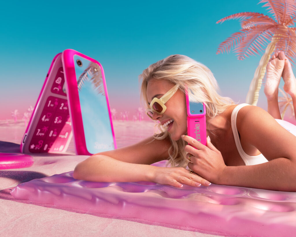 HMD Barbie Phone 4G Ubah Nostalgia Jadi Gaya Modern, Bukan Sekadar Ponsel Fitur