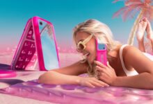HMD Barbie Phone 4G Ubah Nostalgia Jadi Gaya Modern, Bukan Sekadar Ponsel Fitur