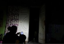 Listrik Kembali Menyala Justru Saat HP dan Laptop Paling Rentan Rusak
