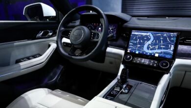Lynk & Co 07 GT Punya Robot di Dashboard, Wagon Pertamanya Tampil Serius