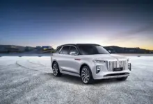 Hongqi G9 Tawarkan Jarak Tempuh 1.300 Km, SUV Besar Ini Main di Dua Jalur