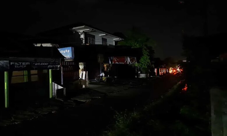 Pasokan Listrik Jawa Mulai Pulih, PLN Akui Gangguan Sempat Lumpuhkan Pemadaman Bergilir