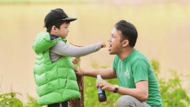 7 Stigma yang Bikin Perjuangan Single Father Terasa Lebih Berat