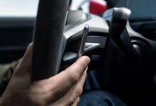 Porsche Taycan Kini Punya E-Shift, Sensasi Mobil Listrik yang Dibuat Terasa Bensin