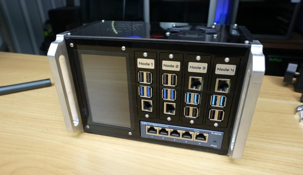 Klaster Raspberry Pi 4 Node Ini Bisa Dijinjing Satu Tangan, Desainnya Malah Lebih Menarik