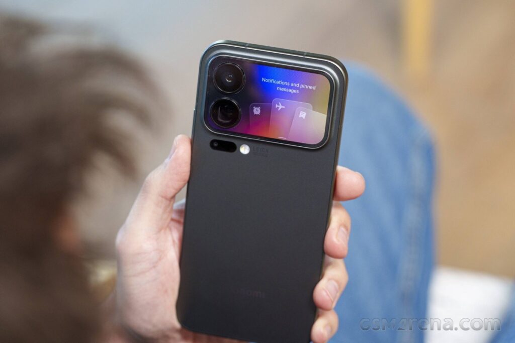 Xiaomi 18 Pro Disebut Uji Layar Privasi, Bisa Bikin Orang Sebelah Tak Bisa Intip