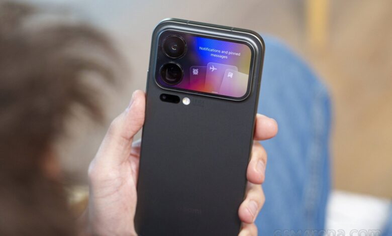 Xiaomi 18 Pro Disebut Uji Layar Privasi, Bisa Bikin Orang Sebelah Tak Bisa Intip