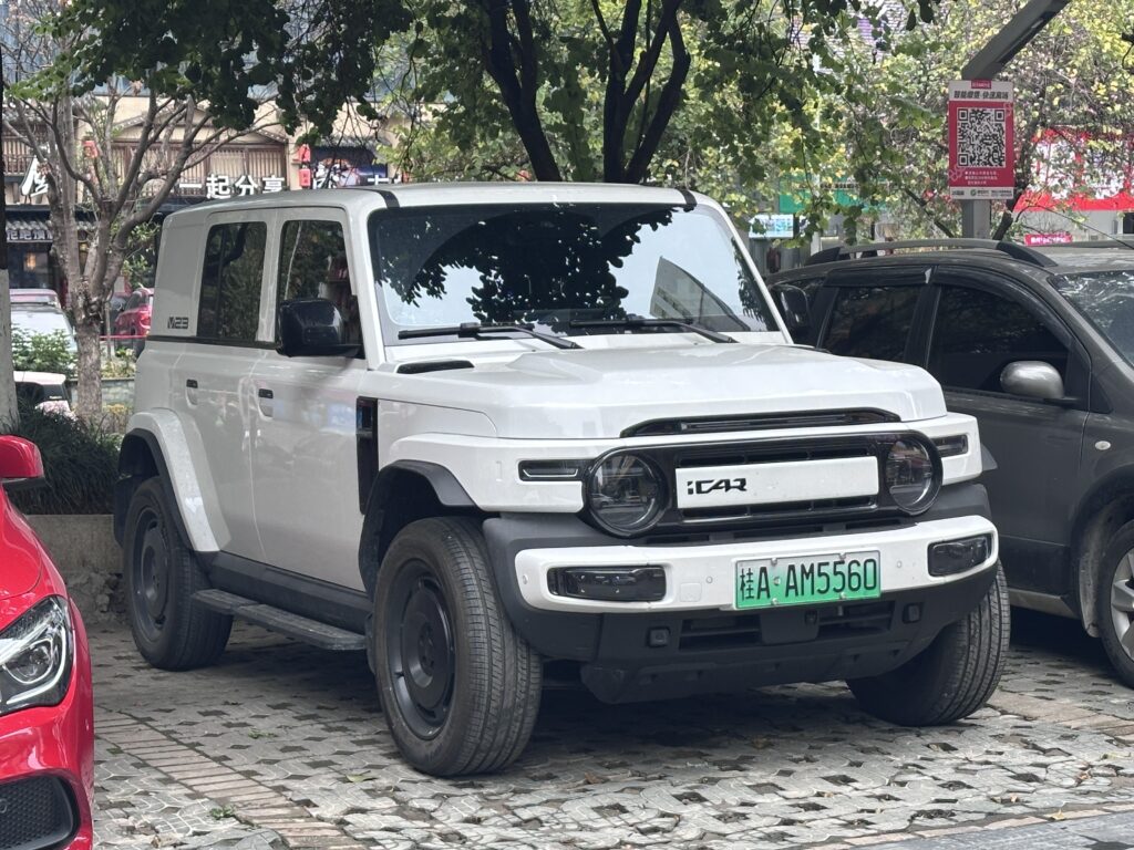 Biaya Operasional iCAR V23 Cuma Rp 153 Ribu Sebulan, Selisihnya Bikin Mobil Bensin Terlihat Mahal