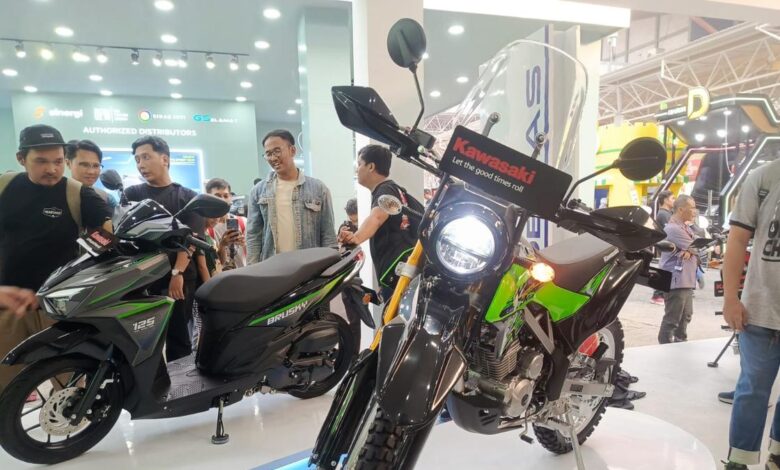 Kawasaki Buka 3 Segmen Sekaligus di Jakarta Fair 2026, dari Skutik Rp26,5 Juta ke TERYX4 H2