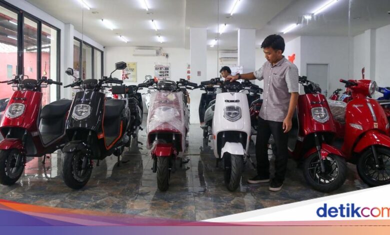Insentif Motor Listrik Kembali Ditunda, Pasar Makin Menunggu Kepastian