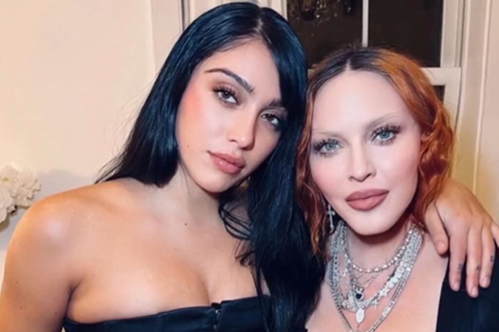 Madonna Ubah Luka Keluarga Jadi Lagu, Putrinya Ikut Menentukan Arah Album Baru