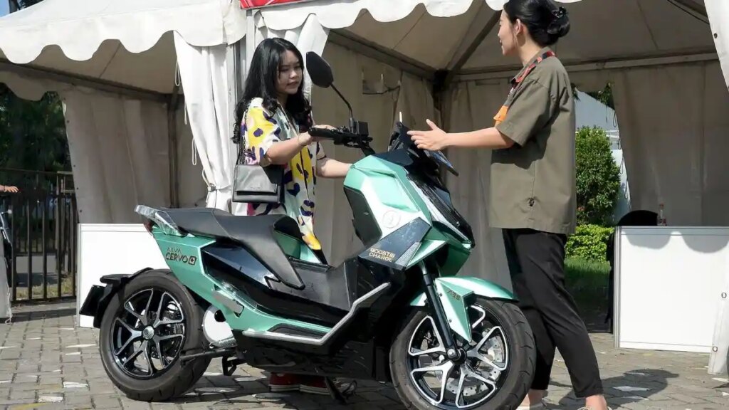 BBM Naik, Minat Motor Listrik Alva Makin Menguat Saat Konsumen Hitung Biaya Harian