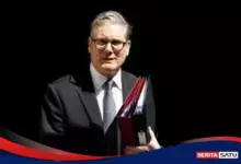 Starmer Mundur, Inggris Masuki Perebutan Takhta Baru di Tengah Tekanan Partai