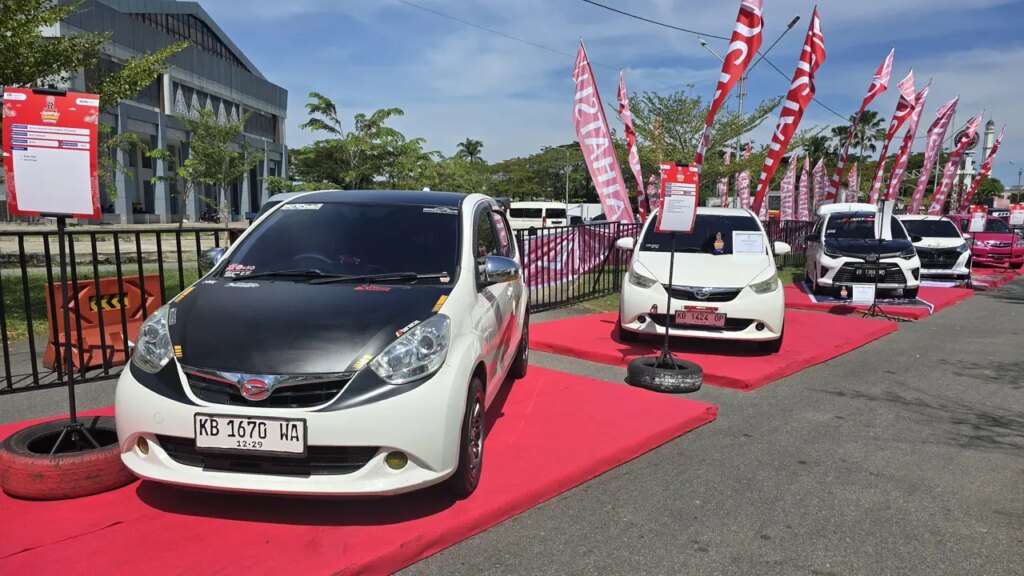 Daihatsu Buka Pesta Rakyat Di Depok, Ada Hadiah Ayla Modifikasi Untuk Pembeli