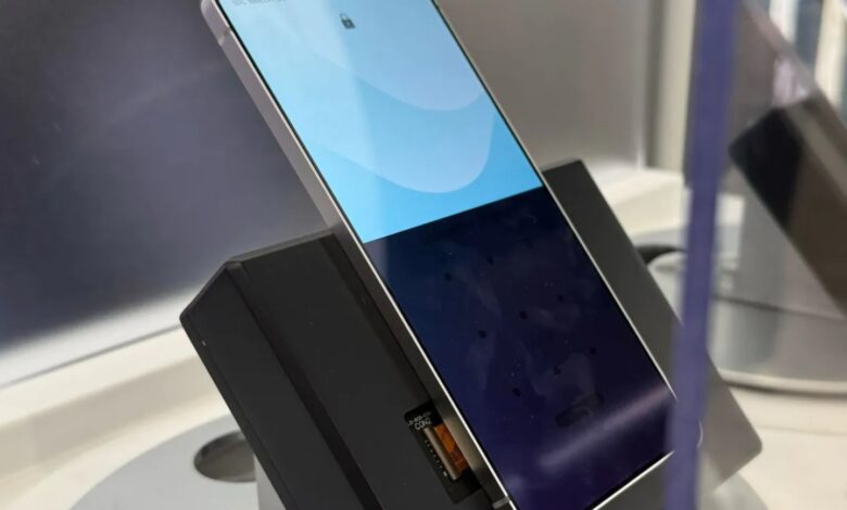 Galaxy S27 Pro Disebut Coba Layar Privasi, Chat di Tempat Ramai Makin Sulit Diintip