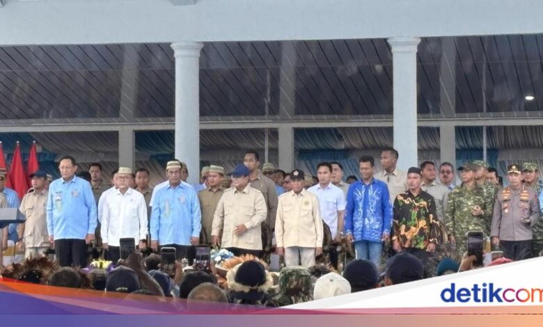 Prabowo Sapa Panglima TNI dan Kapolri, Kelakar Soal Nama yang Sulit Diganti
