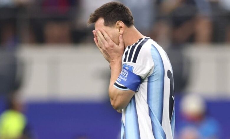 Ronaldo Cetak Brace, Balas Kritik dengan Rekor Baru dan Sindiran ke Messi