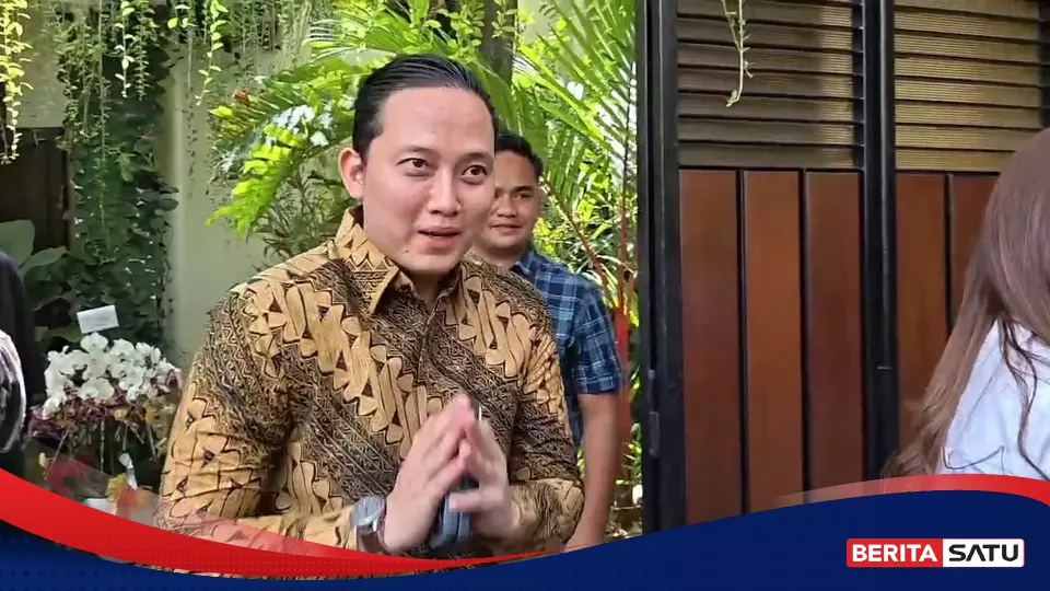 Sespri Prabowo Temui Jokowi di Solo, Undangan Nikah dan Silaturahmi Terungkap