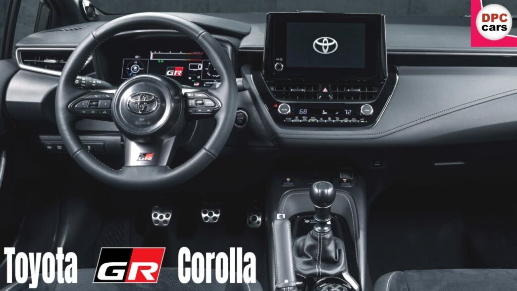 Kokpit Toyota GR Corolla Ternyata Serius Balap, Tapi Tetap Nyaman Buat Harian