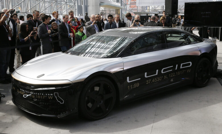 Lucid Pangkas 18% Karyawan Lagi, Permintaan EV Mewahnya Masih Belum Kuat