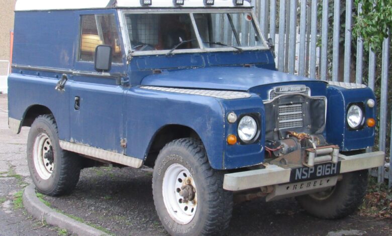 Land Rover 88 1970 Ini Bukan Mobil Manja, Tapi Time Capsule Tangguh yang Siap Diajak Kotor