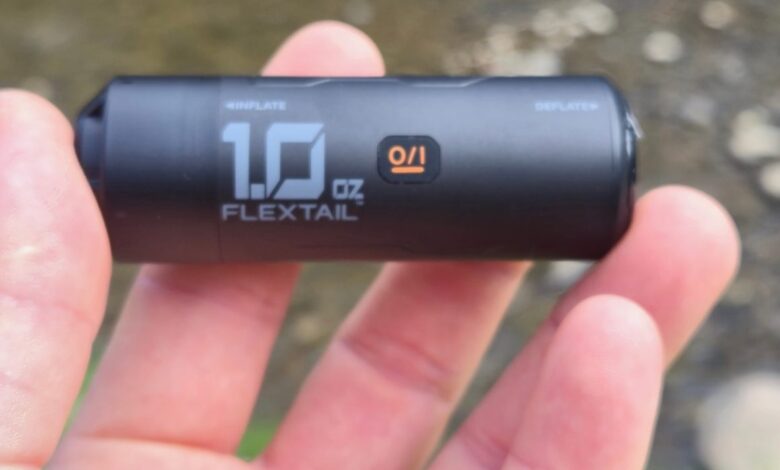 Lampu 2 In 1 Flextail Zero, Kecil Sekali Tapi Tahan Lama dan Punya Dua Mode