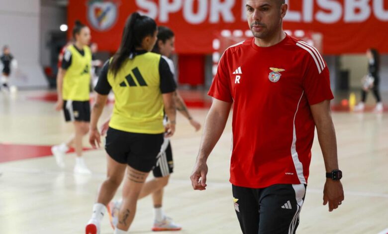 Pelatih Juara Benfica Tegaskan Sikapnya, Tak Ada Yang Campuri Pekerjaannya