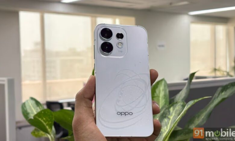 Bocoran Oppo Reno 16 Muncul, Desainnya Hampir Sama tapi Detail Ini Bikin Berbeda