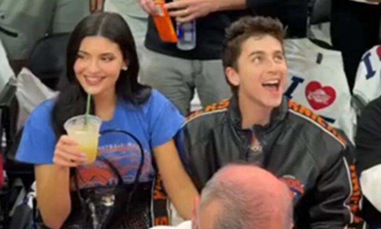Timothée Chalamet dan Kylie Jenner Menepi di Hamptons, Pilih Low-Key Usai Pesta Knicks