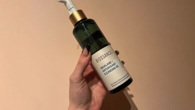 4 Cleansing Oil Squalane yang Angkat Makeup Tanpa Bikin Kulit Kering