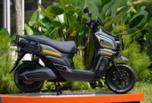 Tirano X Bawa CarPlay dan Cruise Control, Motor Listrik Rp32,8 Juta Ini Mulai Mengusik Kelas Premium
