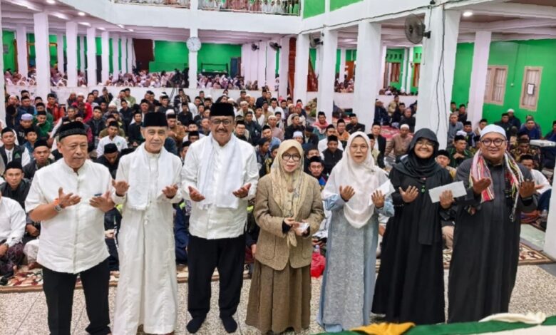 Gebyar Muharram di Azzainiyyah, Ulama dan Umaro Sukabumi Kompak Perkuat Masjid