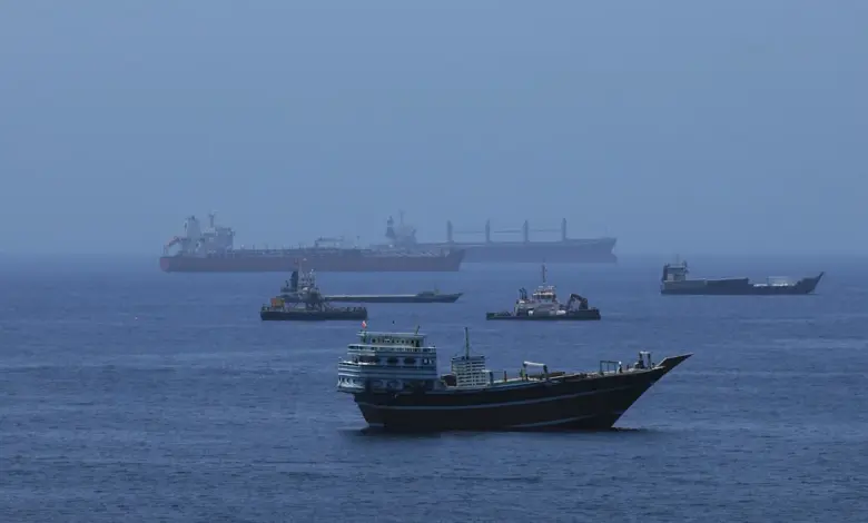 Serangan di Selat Hormuz Langsung Uji Kesepakatan Baru AS-Iran