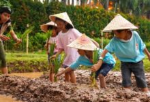 Liburan Bukan Saatnya Terlalu Melarang, Anak Justru Perlu Ruang untuk Tangguh