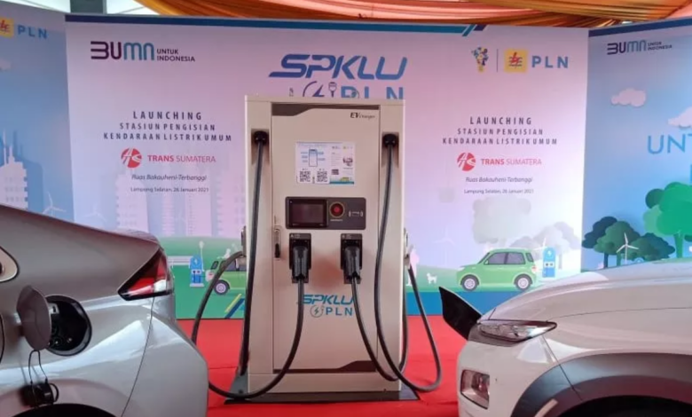 Baterai Mahal dan Cas Lama Masih Menahan Mobil Listrik, Ini Tantangan Besarnya di Indonesia