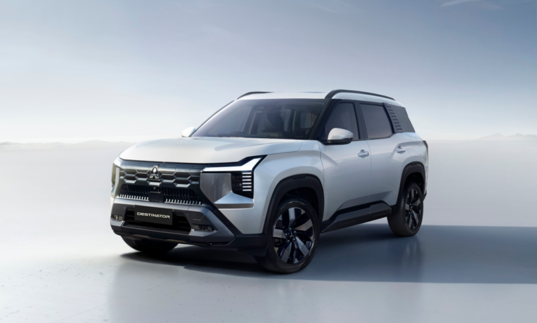 Mitsubishi Destinator Ultimate Premium 2026, Kabinnya Lebih Menggoda dari Tampang SUV-nya