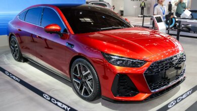 Chery Arrizo X Bawa AI Pintar dan Mesin 2.0T Turbo, Sedan Konsep yang Berbeda