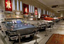 Di Tengah Perang Damaskus, Wassim al-Haffar Tetap Bangun Museum Mobil Klasik