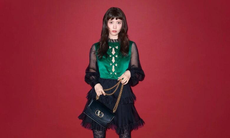 4 OOTD Earthy Chic Ala Yoona SNSD, Terlihat Mahal Tanpa Ribet