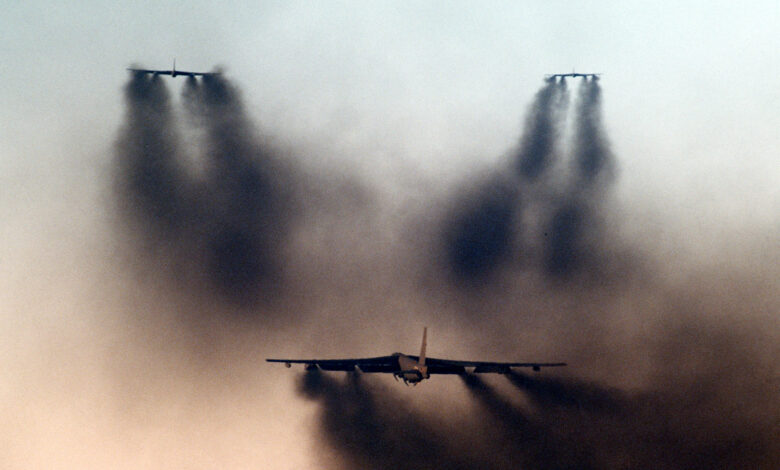 B-52 Crash Saat Take Off di California, Kenapa Bomber 64 Tahun Ini Masih Dipakai?