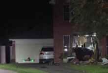 Tesla Disorot Regulator AS Usai Model 3 Tabrak Rumah, Satu Lansia Tewas
