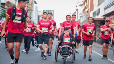 Ahmad Luthfi Dorong Kursi Roda Putranya di Soekarno Run, Pesan Inklusif yang Kuat